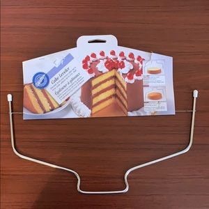 Cake Leveler